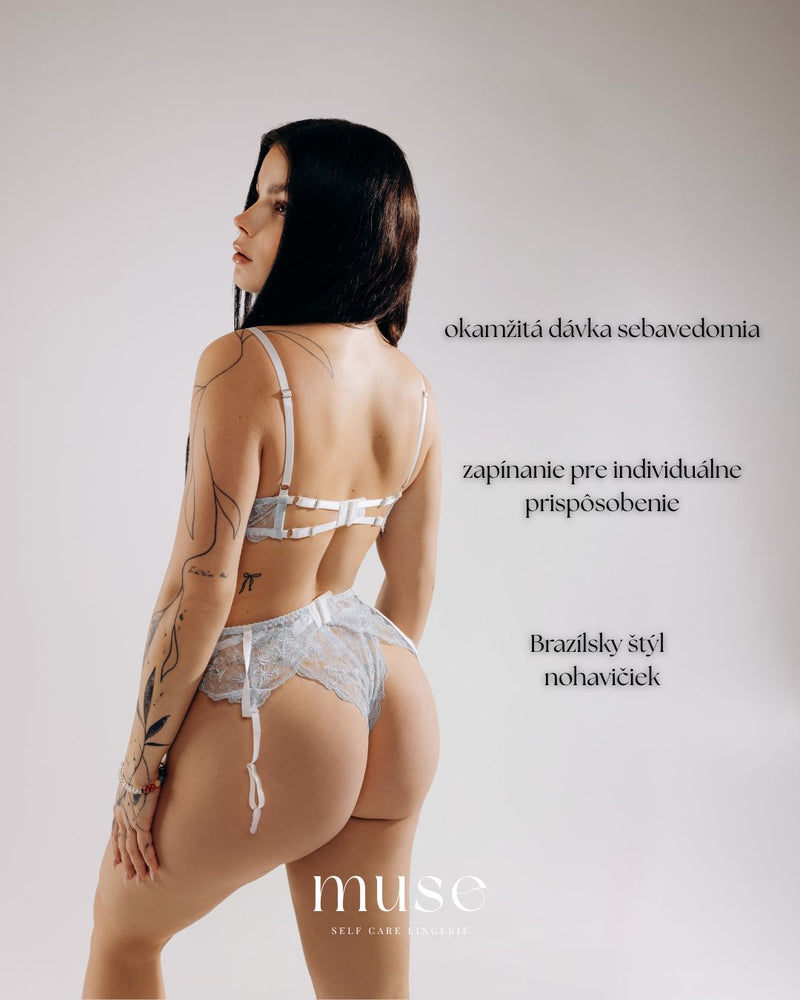 Snow Lily lingerie set