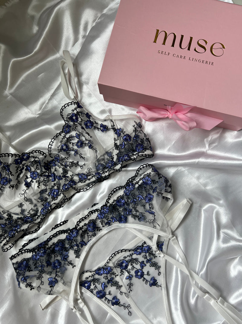 Muse-Lingerie-Bright-Violet-Set