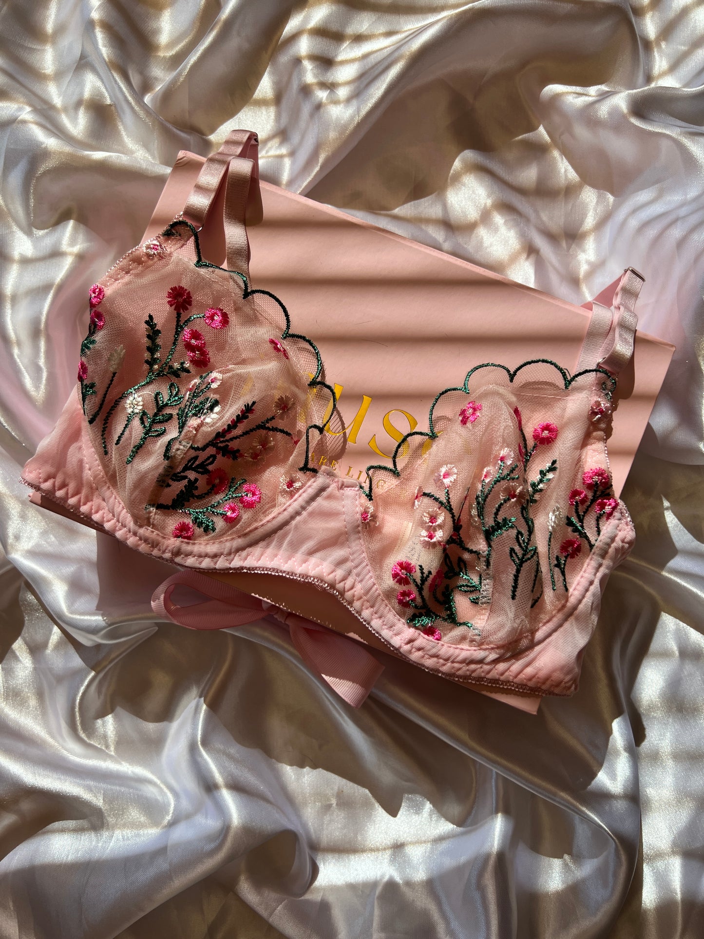 Muse-Lingerie-Floral-Garden-Set-August