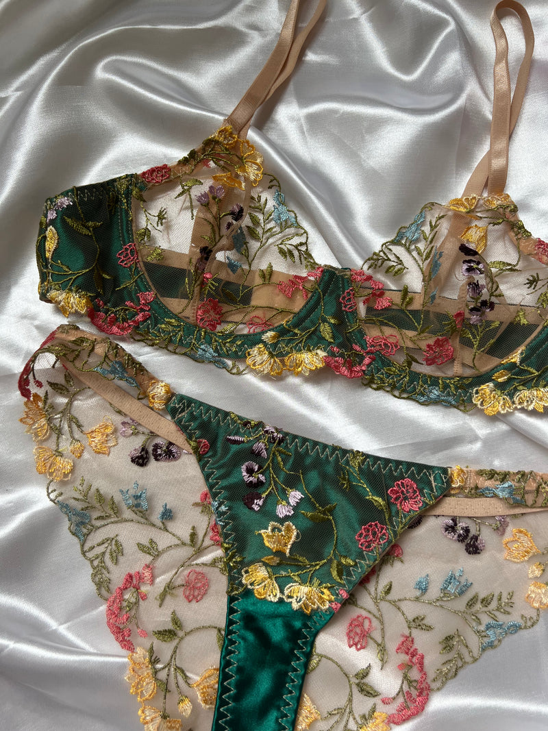 Muse-Lingerie-Lush-Harmony-Set