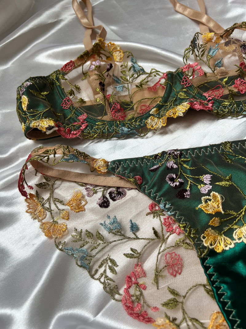 Muse-Lingerie-Lush-Harmony-Set