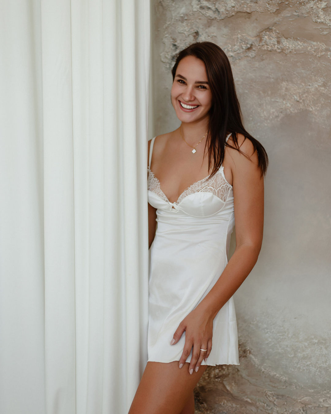Pure Pearl lingerie set